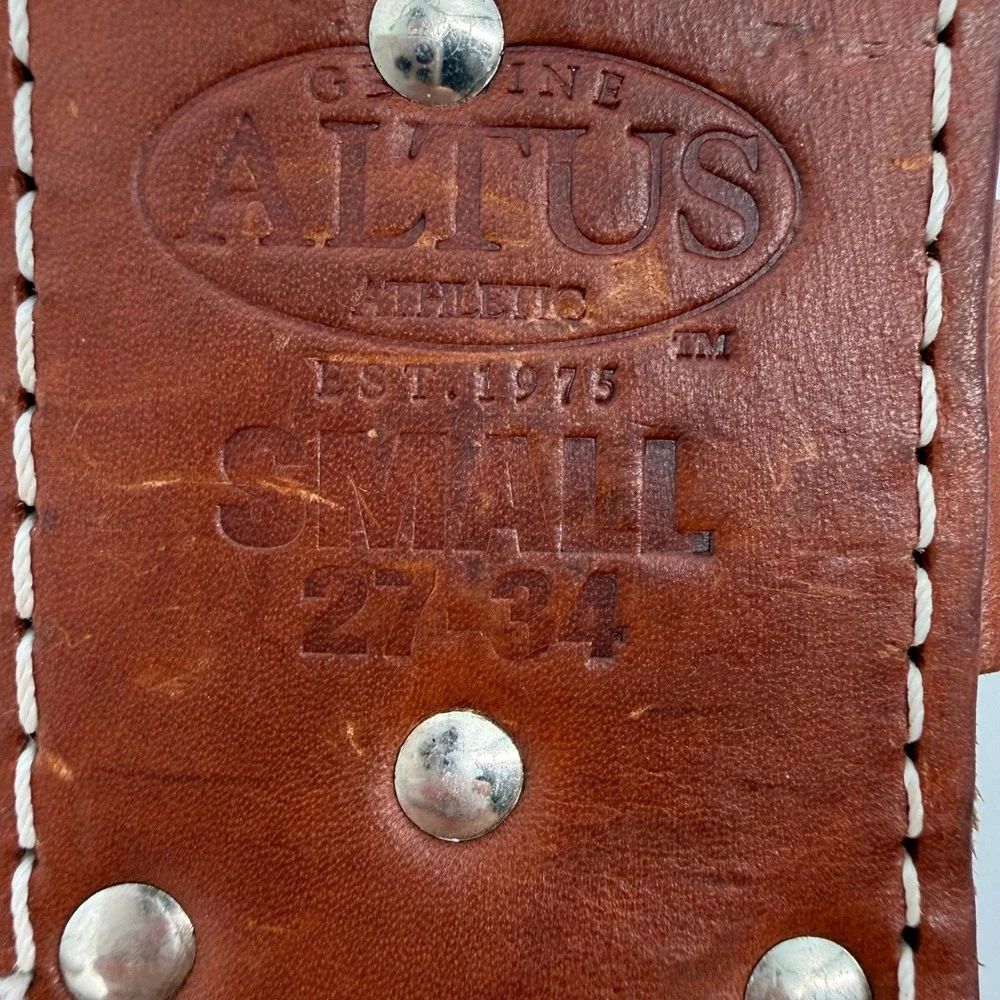 Altus Athletic Genuine‎ Leather Weightlifting Belt – Size Small 27–34